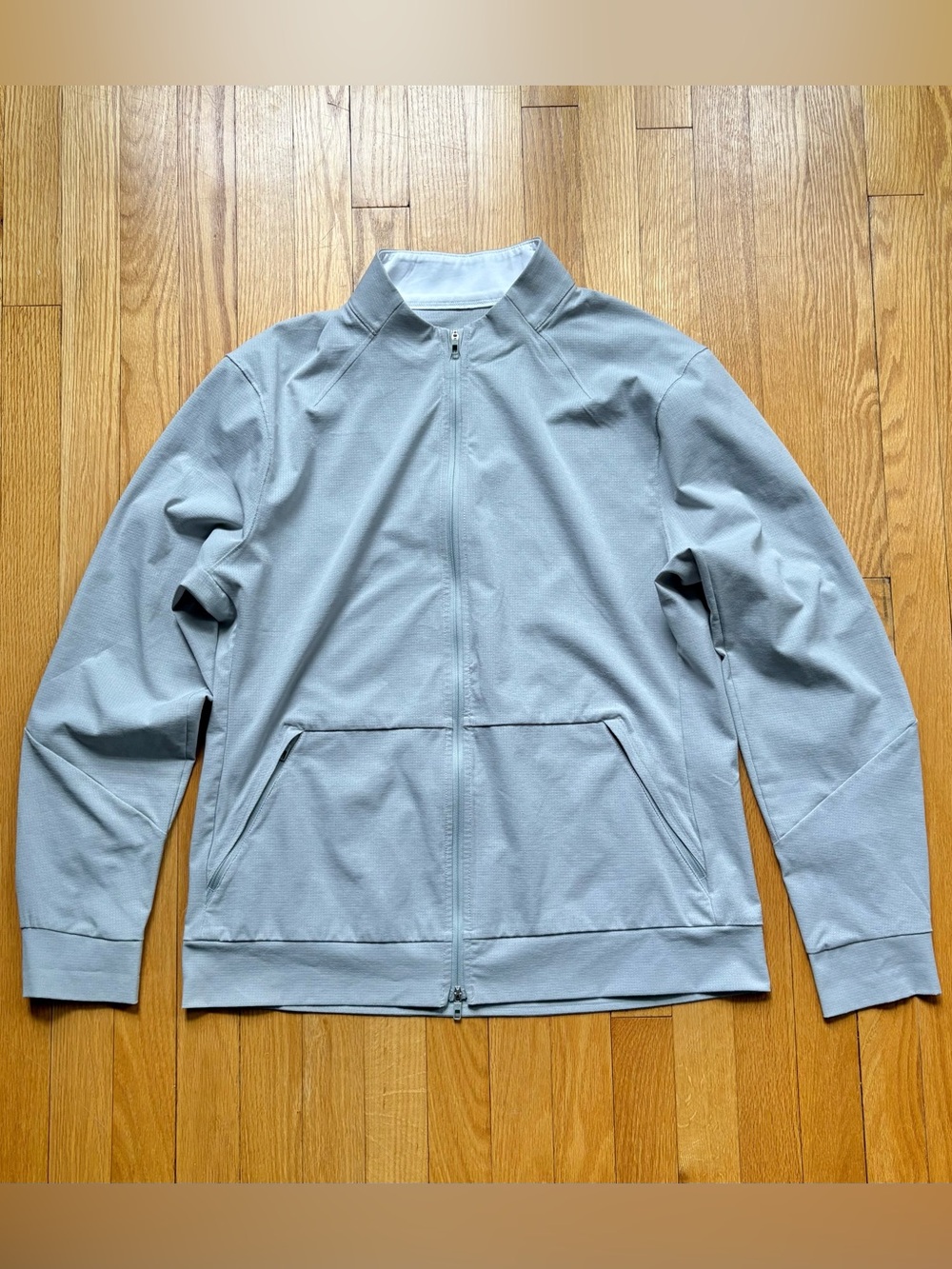 Lululemon Men's Airing Easy Jacket Full Zip Large Gray Solid